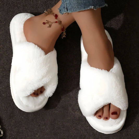 Women’s Cozy Fluffy Indoor Slippers